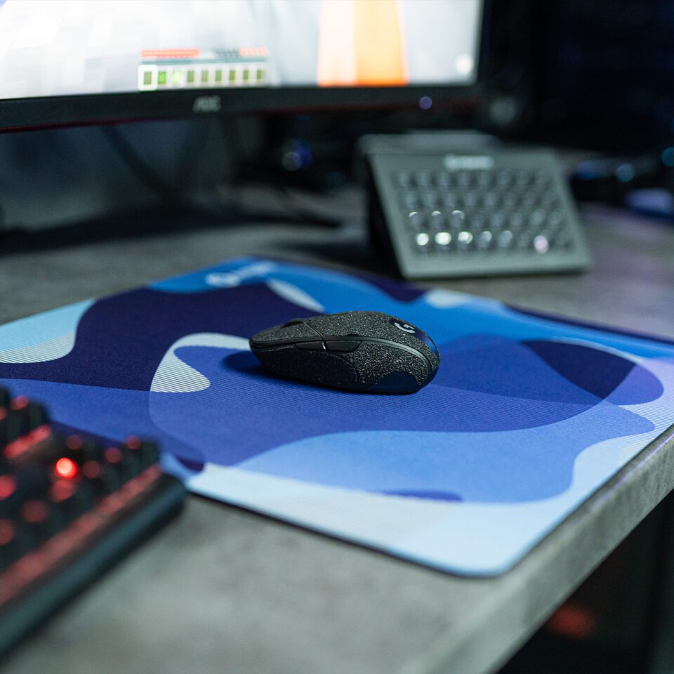 blue-mousepad-antgrip5